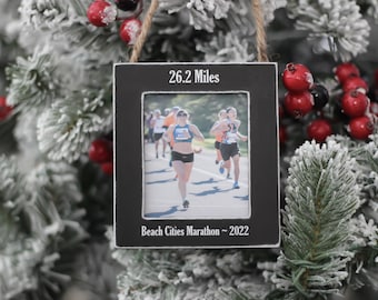 Christmas Marathon Ornament Gift, Half Marathon Ornament, Personalized Marathon Christmas Ornament GIFT