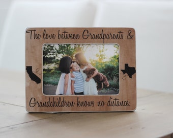 Christmas Gift Grandparents Long Distance States Personalized Picture Frame GIFT The Love Between, Knows No Distance Quote