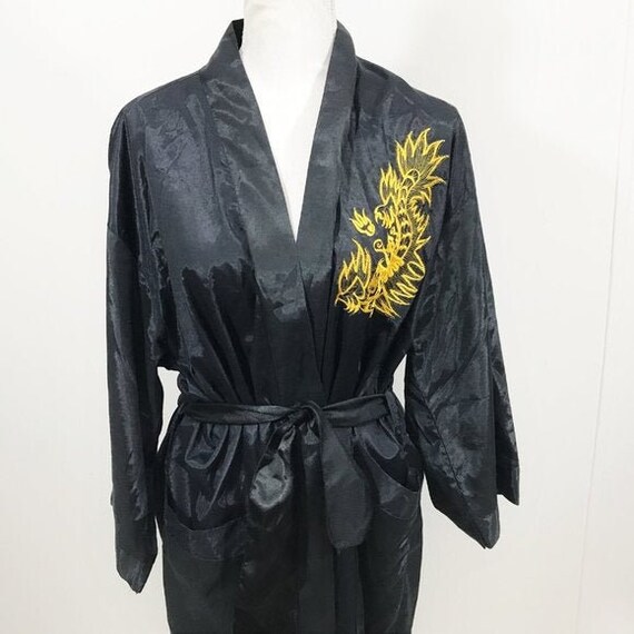 Vintage Asian Robe Embroidered Dragon Oriental Lig