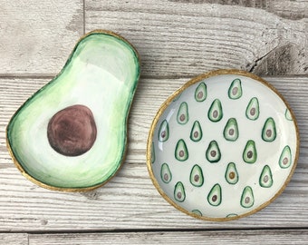 Avocado ring dish. Tween bedroom decor. Fun jewellery storage. Avocado trinket dish. Quirky home decor. Desk tidy. Home office decor.