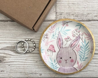 Bunny cottage core ring dish. Berry pink ring dish. Bunny rabbit home decor. New home gift. Girls bedroom decor. Handmade trinket dish