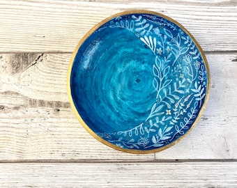 Blue and gold floral ring bowl. Large trinket dish. Blue ring holder. House warming gift for her. Best friend birthday gift. Desk tidy.