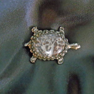 Turtle Brooch Grey and Black Stone Vintage