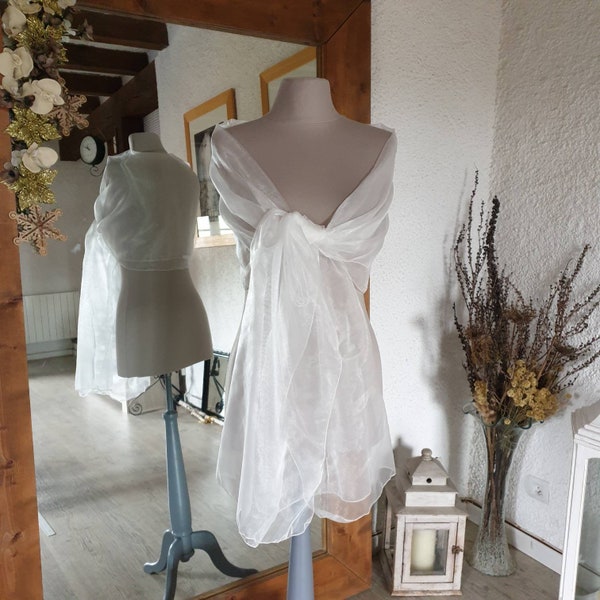 Grande étole de mariée en organza polyester blanc cassé, écru, 220x60, transparente, Laurine Masset