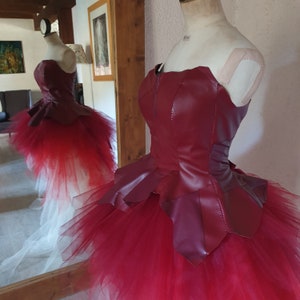 Robe de mariée femme -Robe de mariée bordeaux -Robe de mariée sans manches -Robe de mariée en faux cuir -Robe de mariée punk personnalisé