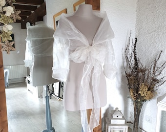 Bolero - stole in natural white or cream ecru polyester organza, bow at the front or in a wrap-around style, 3/4 sleeves, large shawl collar, M/L or XL/2XL