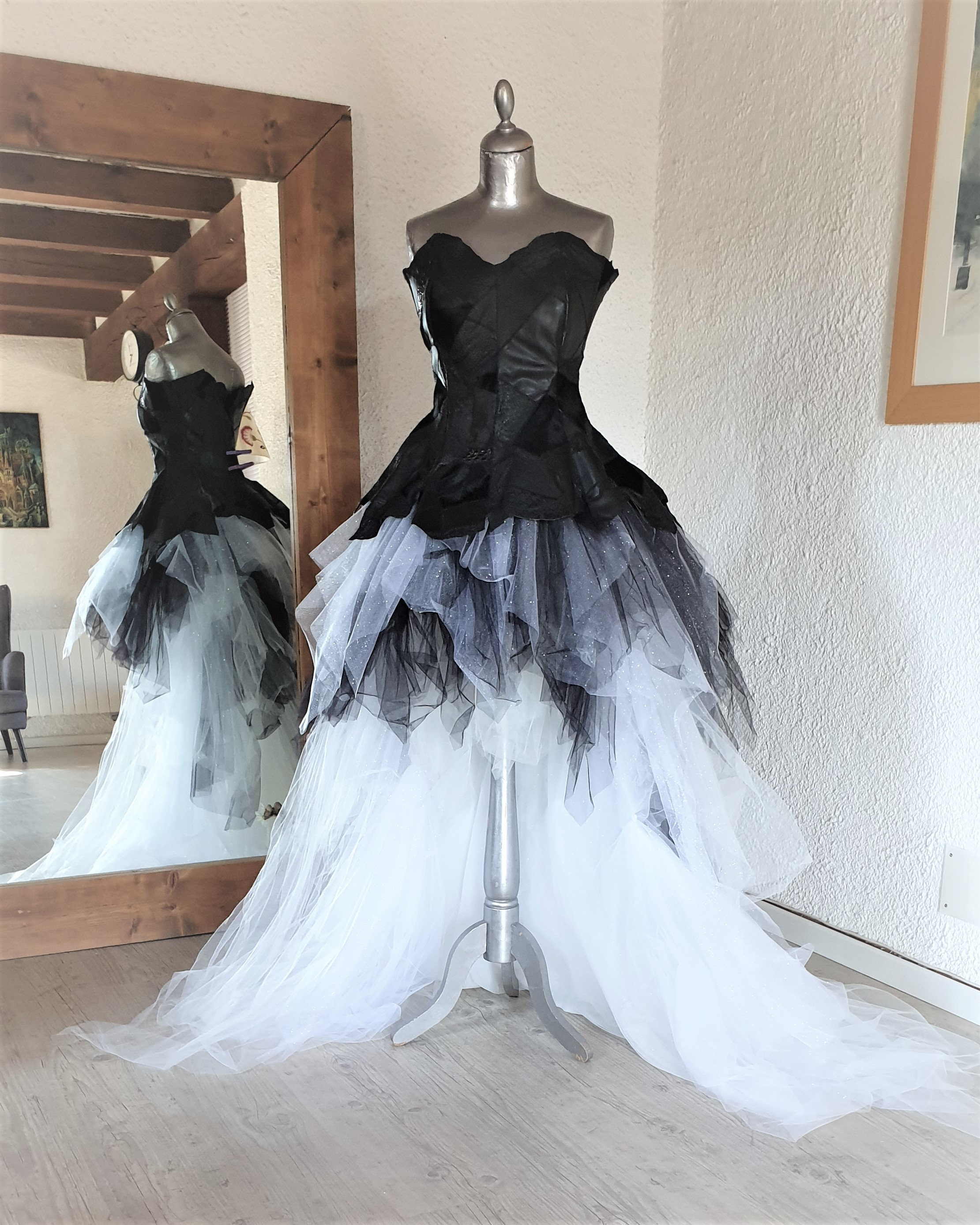 wedding dress-Leather wedding dress-Strapless wedding dress- Tulle skirt-Black sleeveless dress- Edgy wedding outfit-Unique leather dress