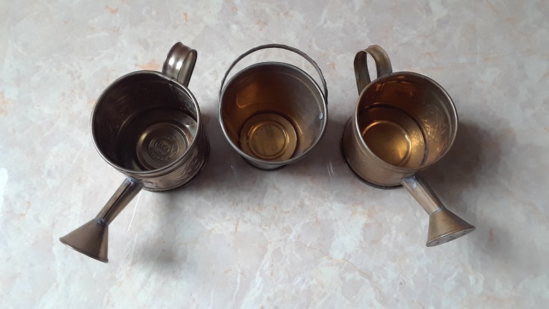 Brass Garden Accessories Brass Mini Collectibles Metal Water Cans /& Mini Water Bucket Hosley Int/'l Mini Brass Water Cans and Water Pail