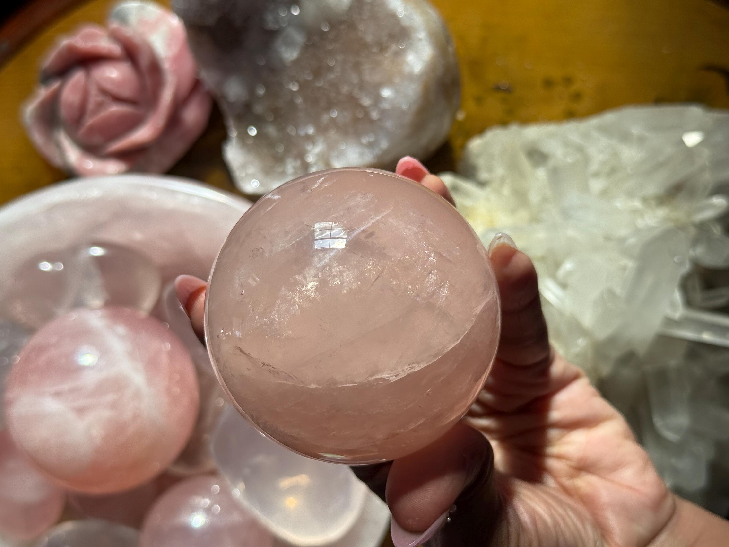 ラージスターローズクォーツスフィア、スターフラッシュローズクォーツ