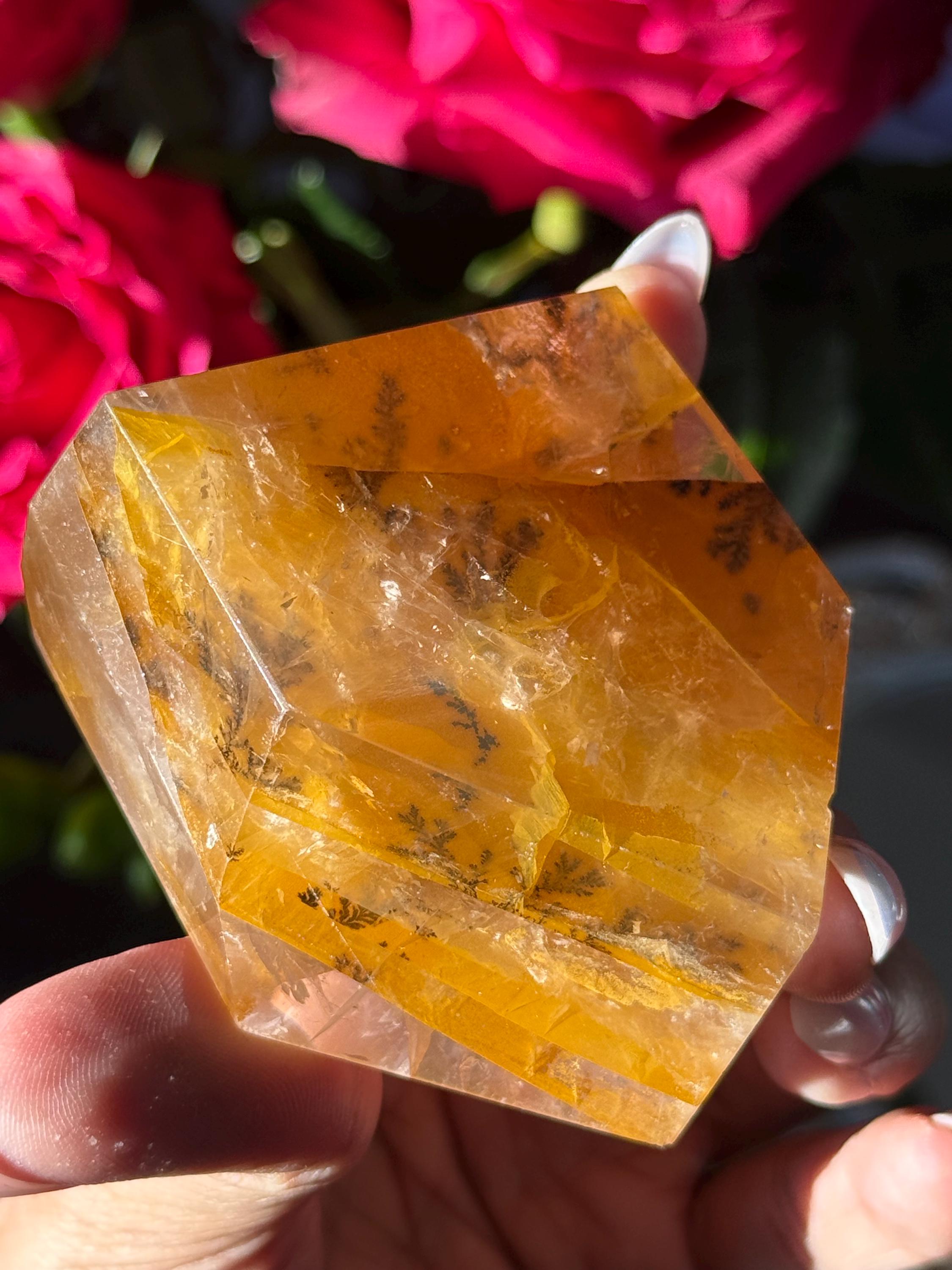 デンドリティッククォーツ、デンドライト入りゴールデンヒーラー