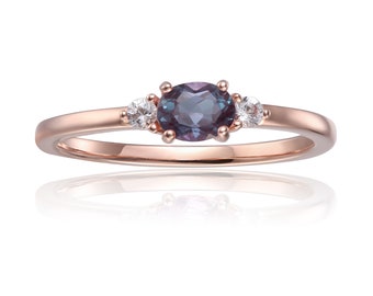 Color Change Oval Alexandrite and Sapphire  Stone Ring | Alexandrite Horizontal Ring | Valentines Gift | Valentines 2023 | Gifts For Her