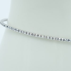 Tennis Armband, Gold Tennis Armband, zierliches Armband, Diamant Armband, Geschenk für sie, minimalistisches Armband
