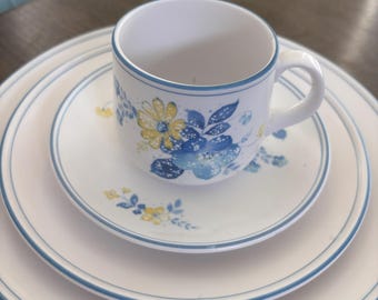 Noritake Progression “good Times” Place Setting – 4-piece Floral