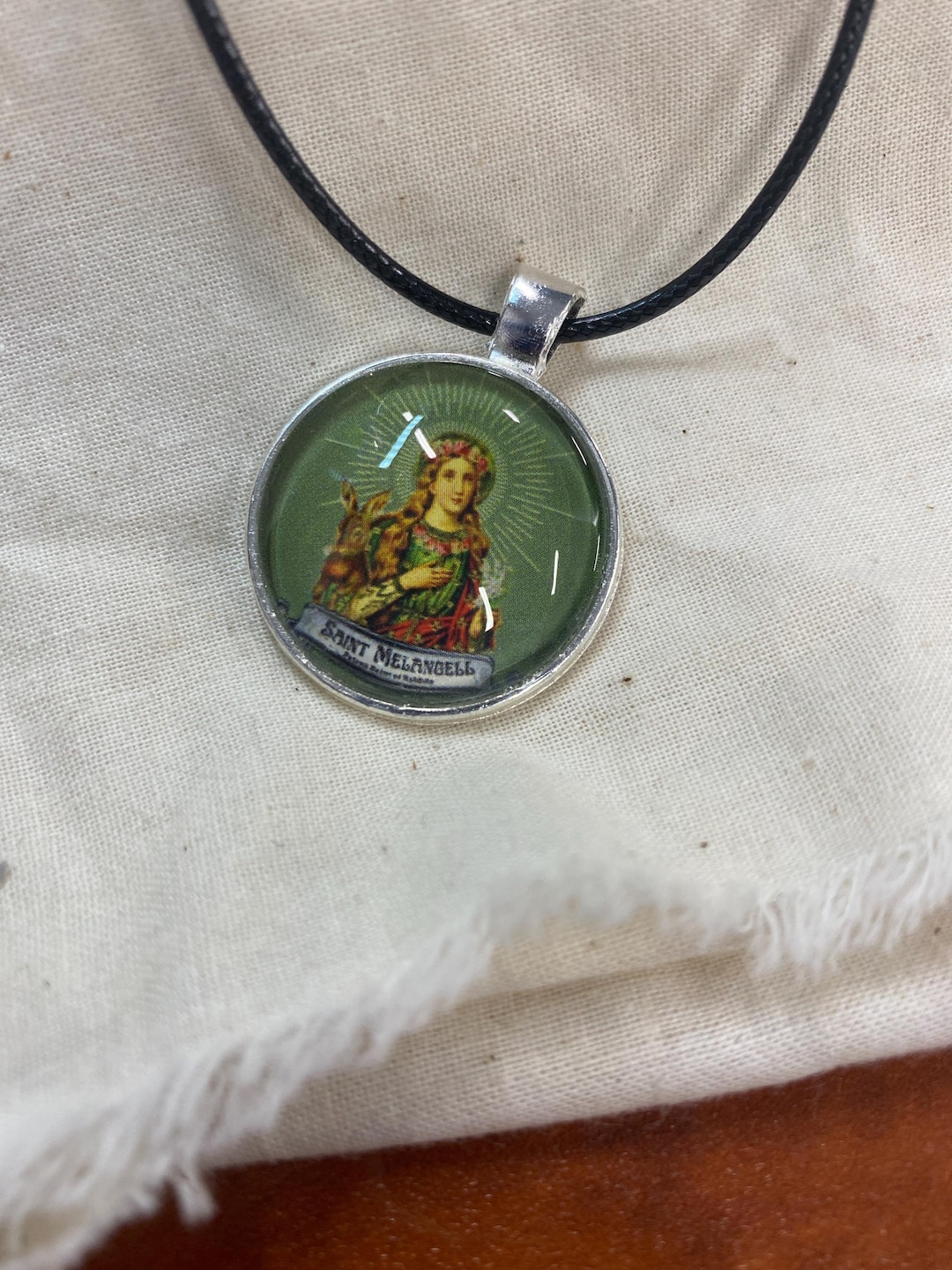 Saint Melangell Pendants Style