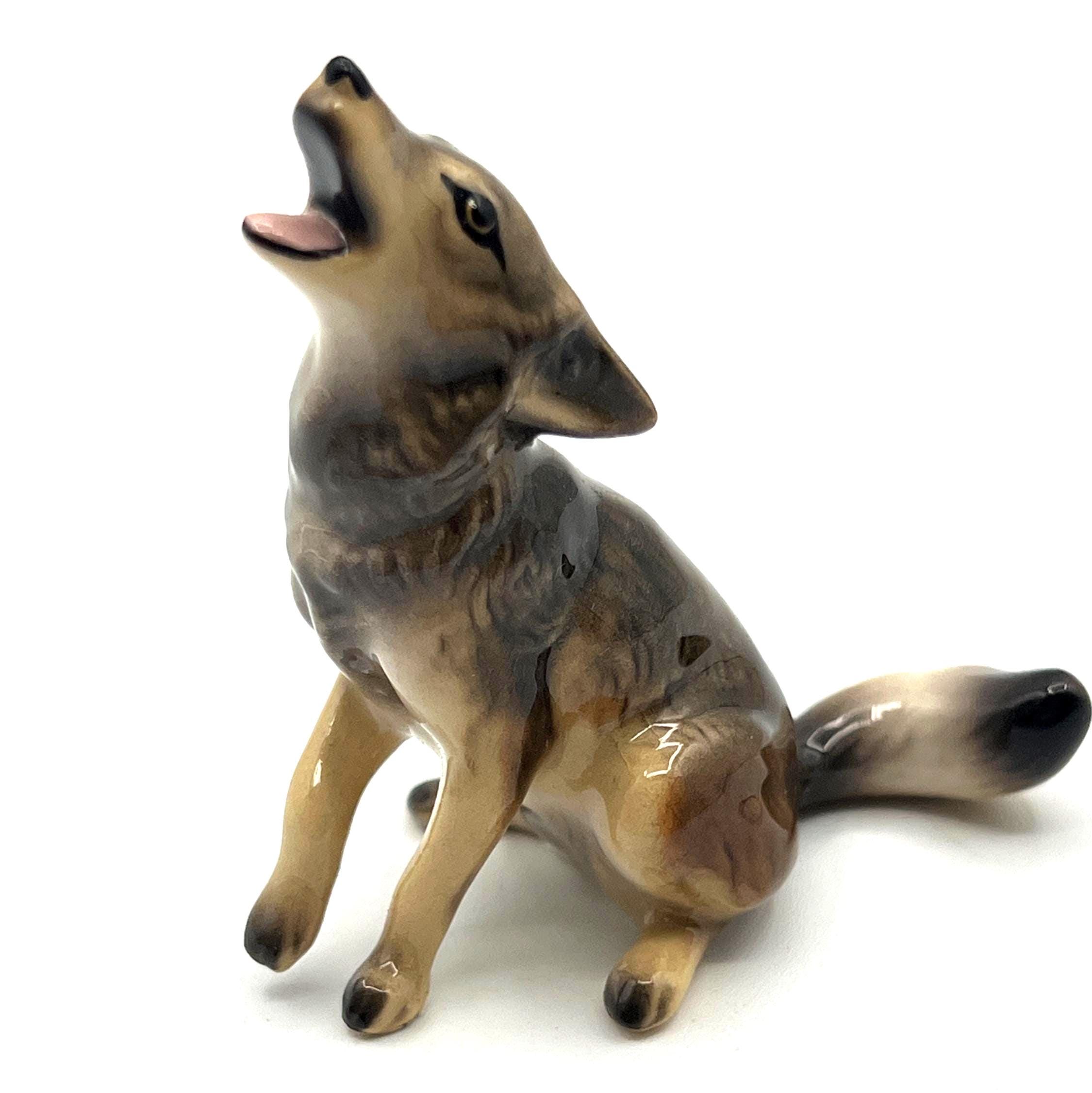 Vintage Hagen Renaker Howling Coyote Figurine - Retired Collectible Wild  Animal Sculpture - Etsy