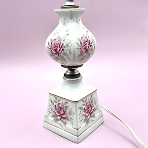 Vintage Victorian Porcelain Table Lamp - Pink Rose & Gold Accent, Antique Bedside Light, Romantic Boudoir Decor