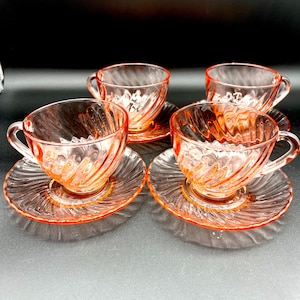Vintage Arcoroc France Rosaline Pink Swirl Glass Teacups & Saucers Set of 4 - Elegant Tea Party Serving