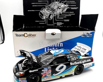 1997 Dale Jarrett #88 Ford Quality Care 1/24 Scale Nascar Diecast
