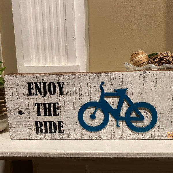 Wall Sign "ENJOY THE RIDE" / Wooden Wall Sign / Bicycle Sign / Bike's Lover / Cycling Enthusiast Sign / Home Decor / Gift