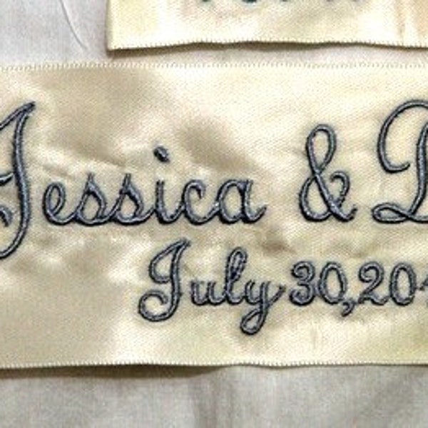 Personalized Wedding Dress Label with Name of Bride and Groom / Embroidered Wedding Gown Label / Wedding Gown Tag with Date / Something Blue