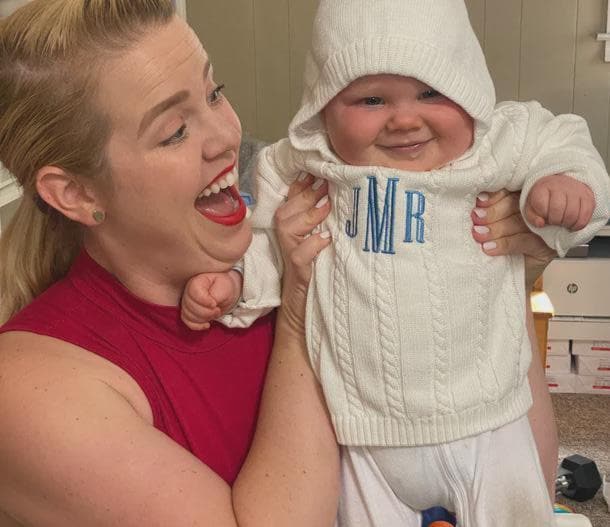 Zip back Name Sweater / Personalized Hooded Baby Sweater with Back Zipper / Monogrammed Sweater / Embroidery Sweater / Personalized Sweater
