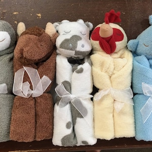 Animal  Lovie with Name / Personalized Lovie Blanket / Personalized Security Blanket / Personalized Animal / Angel Dear Personalized Lovies
