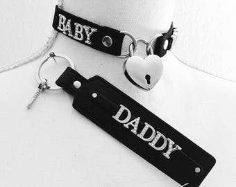 Custom Lock Collar And Owners Keychain Bdsm Ddlg Choker Choose Your Words Slt Daddys Girl Princess Baby Anything Custom Lock Collar And Owners Keychain Bdsm Ddlg Choker Choose Your Words Slt Daddys Girl Princess Baby Anything