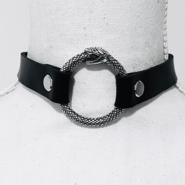 Ouroboros Infinity snake O ring choker collar (vegan leather)