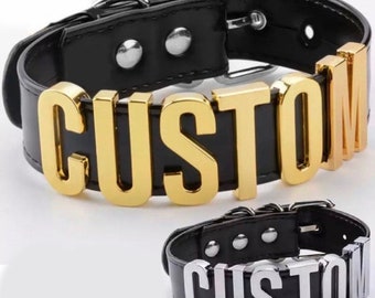 Individuelles, dickes Halsband SLUT, DADDY oder PUDDIN mit riesigem goldenen oder silbernen 30-mm-Buchstabenhalsband. Wählen Sie Ihre Wörter mit bis zu 10 Buchstaben