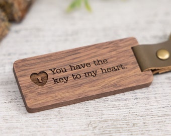 Engraved Wood Key Chain, Personalized Wooden Gifts for Mom, Mother's Day Gift, Graduation Gifts, 5th Anniversary Gift for Husband