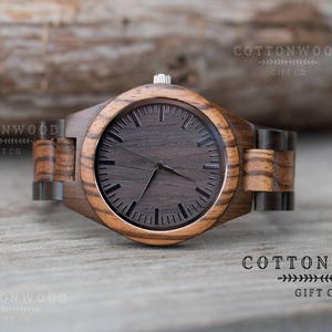 Personalized Wooden Watch for Men, Natural Wood Watch, Engraved Anniversary Father's Day Gift image 4