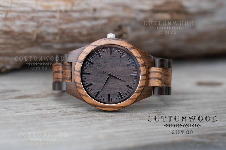 Personalized Wooden Watch for Men, Natural Wood Watch, Engraved Anniversary Father's Day Gift image 4