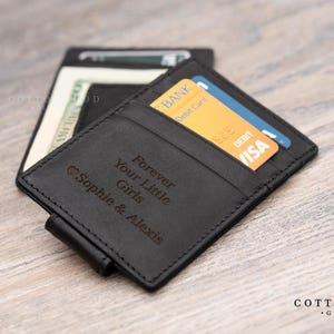 Billetera con clip para billetes grabada en negro • Clip para billetes de cuero negro • Billetera de cuero para hombre • Billetera personalizada para hombre • Billetera para hombre • Regalo de tercer aniversario