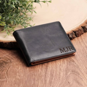 Mens Genuine Black Leather Wallet RFID, Anniversary Gifts for Him, Unique Engraved Christmas Gift for Boyfriend, Husband, Brother, Uncle image 3