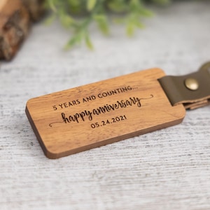 5th Anniversary Engraved Wood Key Chain, Wood Gifts for Men, Personalized Wooden Key Chain, Wood Anniversary Gift for Husband, Boyfriend
