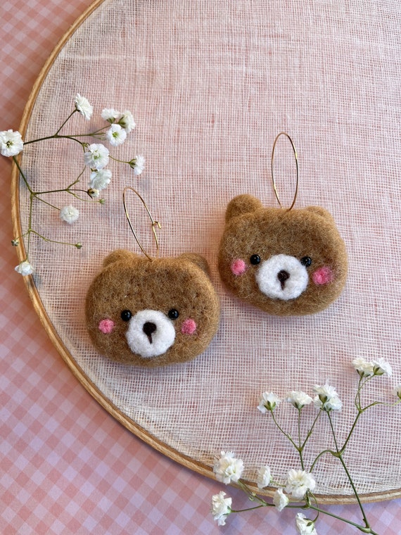 Sweet Bear Face Earrings Lightweight Statement Jewelry Needle