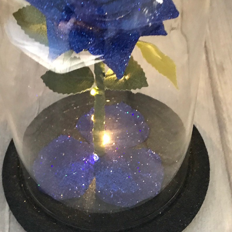 Beauty /& The Beast Enchanted birthday gift, Royal Blue wedding centrepiece Mother/'s Day Inspired Rose Dome Light