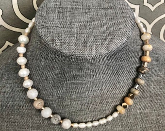 Modern Stone Gemstone Pearl Gold wedding bridesmaid organic natural crystal freshwater necklace birthday gift summer personalized customized