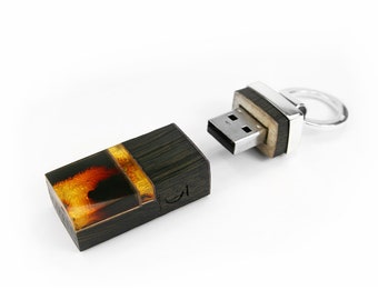 Key ring USB 32 GB - amber, silver, black oak