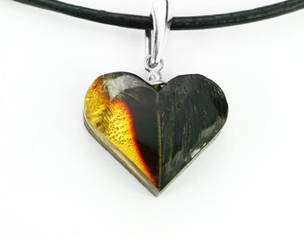 Colgante de corazón de ámbar fabricado en plata y madera de roble negro, colgante de corazón de ámbar fabricado en plata y roble negro