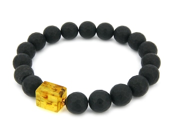 Amber bracelet with faceted black onyx, bursztynowa bransoletka z fasetowanym czarnym onyksem