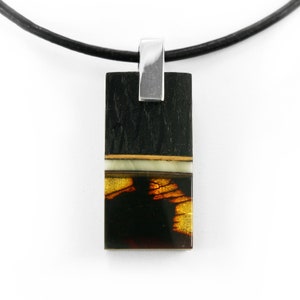 Rectangle amber pendant made of silver and wood black oak, bursztynowa prostokątna zawieszka ze srebra i czarnego dębu zdjęcie 1