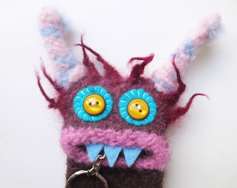 Schlüsseltäschchen "Luzie", Monster,  Filz, Etui, Unikat, Schlüssel, gestrickt, gefilzt, Kind, Schlüsselmonster, Schlüsselanhänger, Wolle