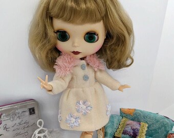 Doll coat, Blythe clothes, Pullip clothes , Momoko clothes