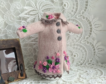 coat for doll,  coat for Blythe / Pullip/ Momoko, clothes for  doll