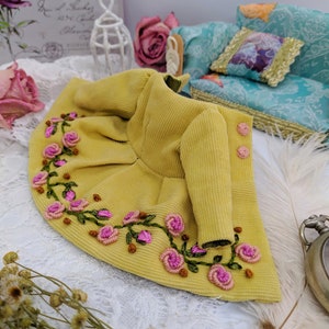 Embroidered Yellow Coat for Blythe Dolls