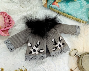 doll clothing - embroidered coat for Blythe/Pullip/Momoko
