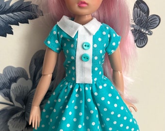 Ditsy Dress for - Sindy , Tammy dolls