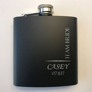 Personalized Bridesmaid Flask – Black Matte Stainless Steel, Wedding Party Favor