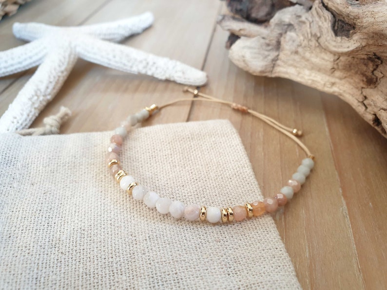 Personalizable beaded bracelet sunstone and agate semi-precious stones/stainless steel pink/light gray/gold summer festival handmade engraving image 9